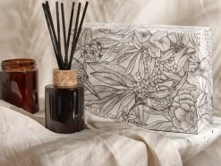 Świeczka zapachowa z patyczkami zapachowymi DARK ELEGANCE 9 cm Brązowy