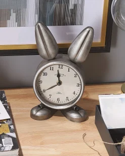 Zegar biurkowy THUSIS 15 cm Metal Srebrny