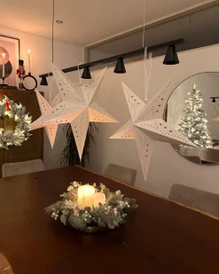 Zestaw 2 dekoracji wiszących LED MOTTI Gwiazda 45 cm Biały