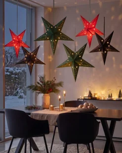 Zestaw 2 dekoracji wiszących LED MOTTI Gwiazda 45 cm Szmaragdowy