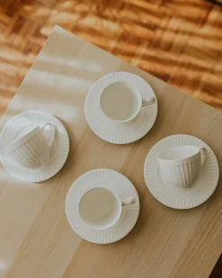 Zestaw 4 filiżanek ze spodkami COWSLIP Porcelana Biały
