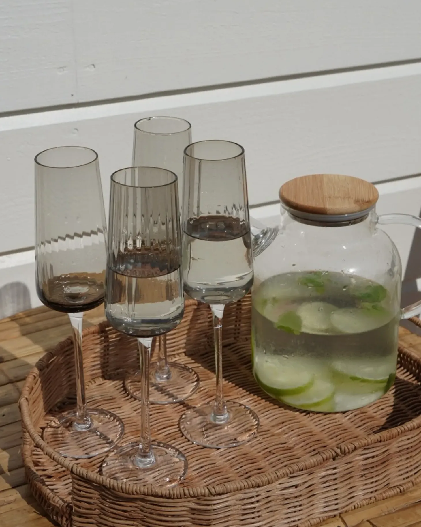 Zestaw 4 kieliszków do szampana flet QUARTZ 230 ml Szary