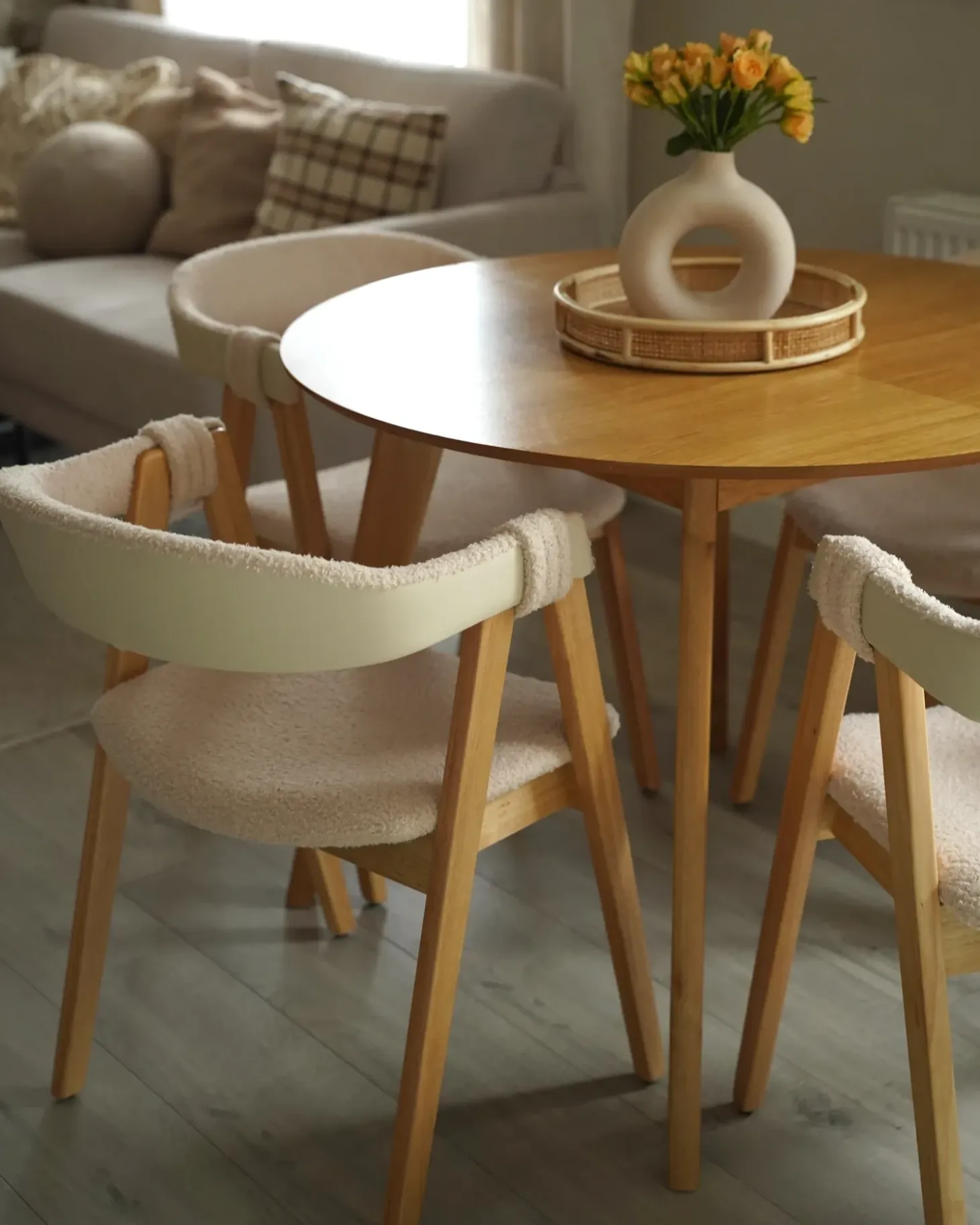 Discount DAY Boucle Jasny brąz/ beżowy Wszystkie Krzesła|Krzesła Tapicerowane