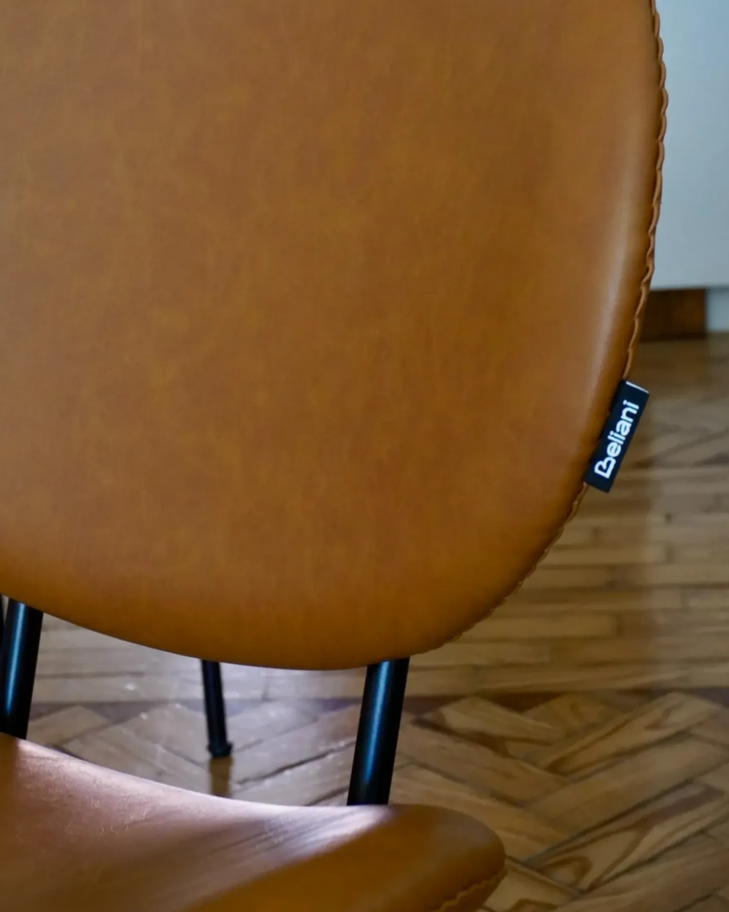 Online Zestaw 2 krzeseł do jadalni LUANA Ekoskóra Złoty brąz Wszystkie Krzesła|Krzesła Do Jadalni