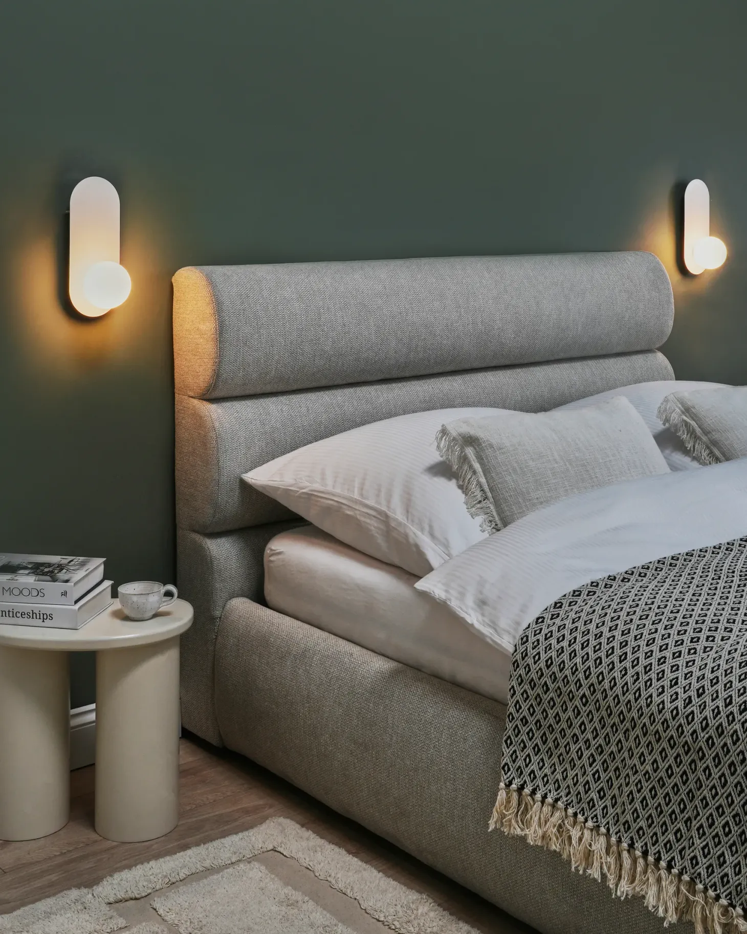 Zestaw 2 lamp ściennych LEISI Biały
