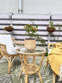 Zestaw ogrodowy ze stolikiem dla 4 osób SIBARI Naturalny Rattan