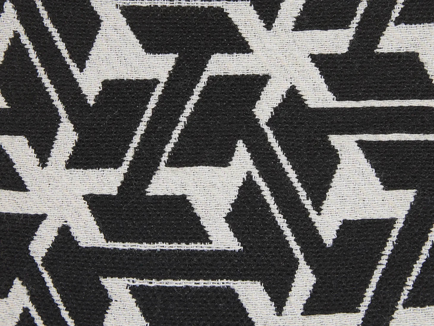 Zestaw 2 poduszek dekoracyjnych ANDIRIN Bawełna 45 x 45 cm Czarny Wzór geometryczny