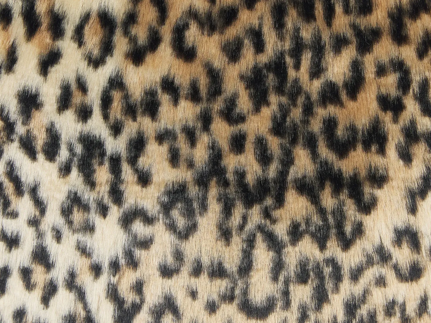 Zestaw 2 poduszek dekoracyjnych FOXTAIL Sztuczne futro 45 x 45 cm Brązowy Wzór zwierzęcy