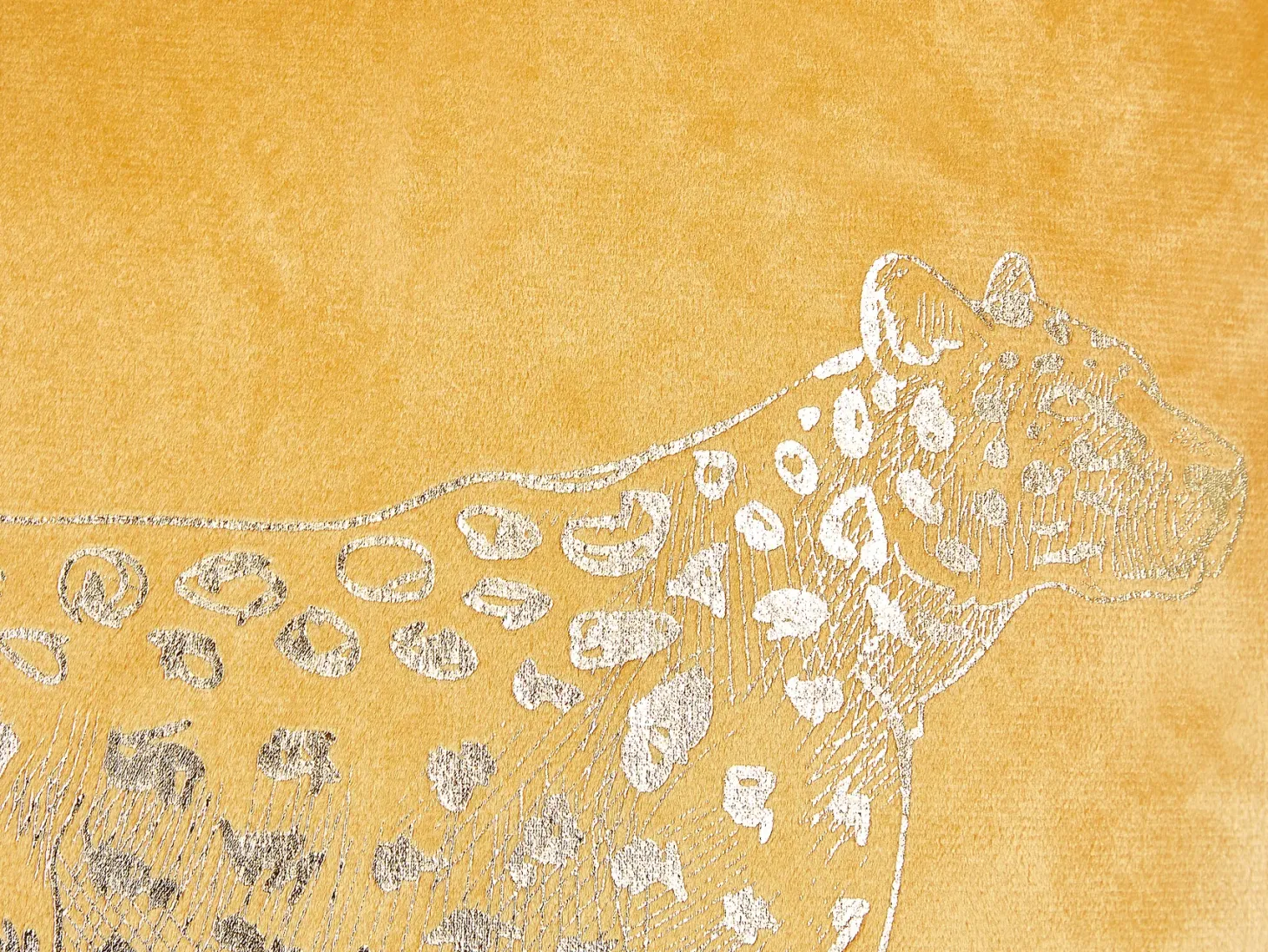 Zestaw 2 poduszek dekoracyjnych MARULA Welur 45 x 45 cm Musztardowy Wzór zwierzęcy