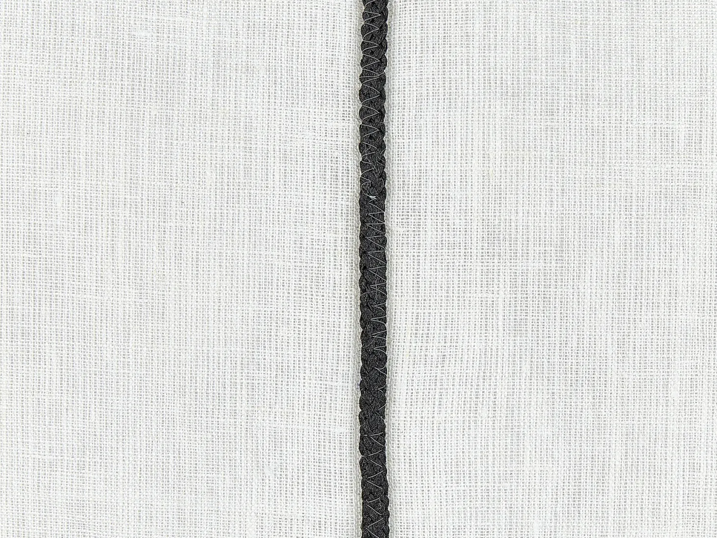 Zestaw 2 poduszek dekoracyjnych MILAS Len 50 x 50 cm Czarny/ biały W paski