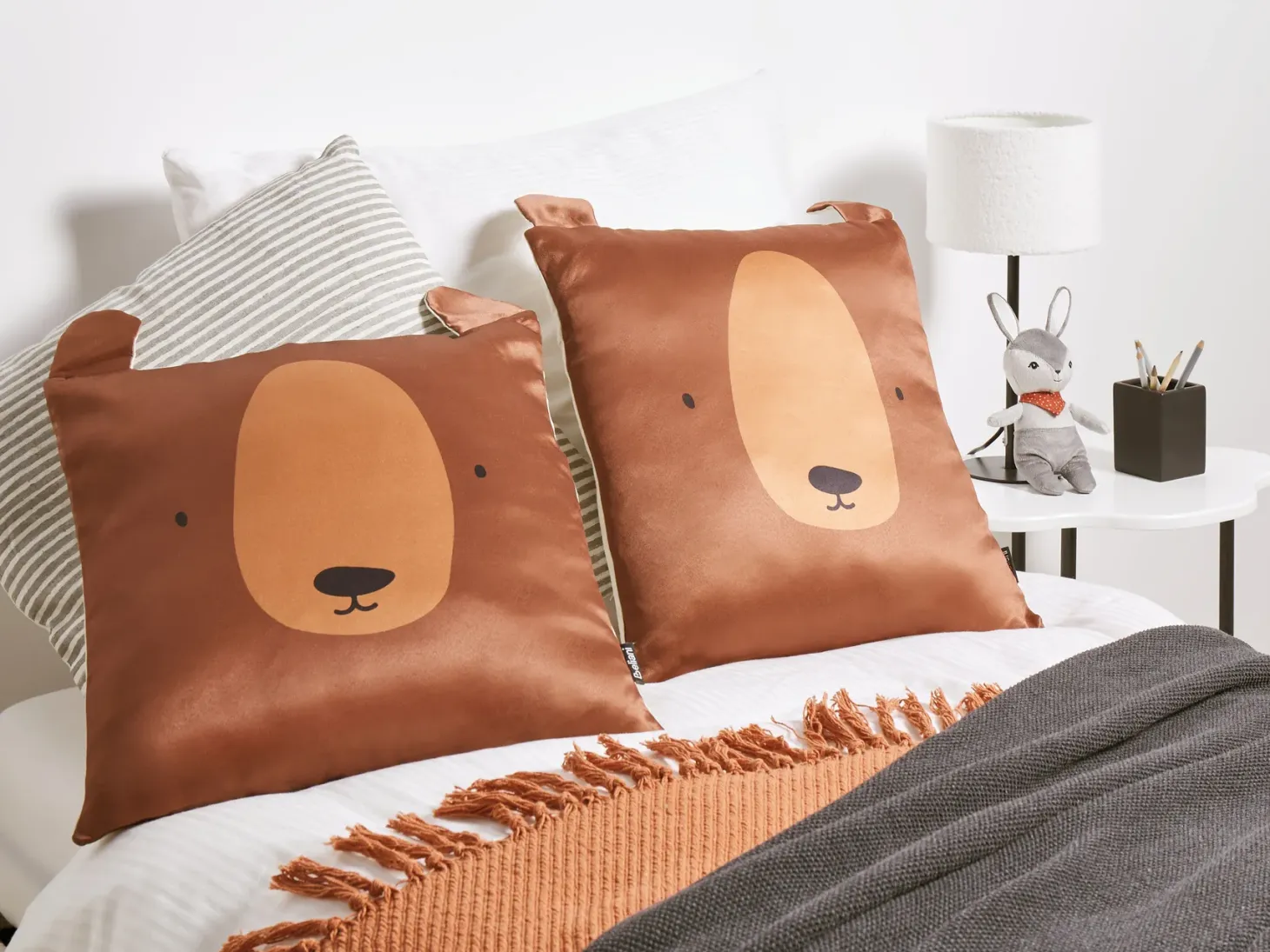 Zestaw 2 poduszek dekoracyjnych TEDDYBEAR Bawełna 45 x 45 cm Brązowy