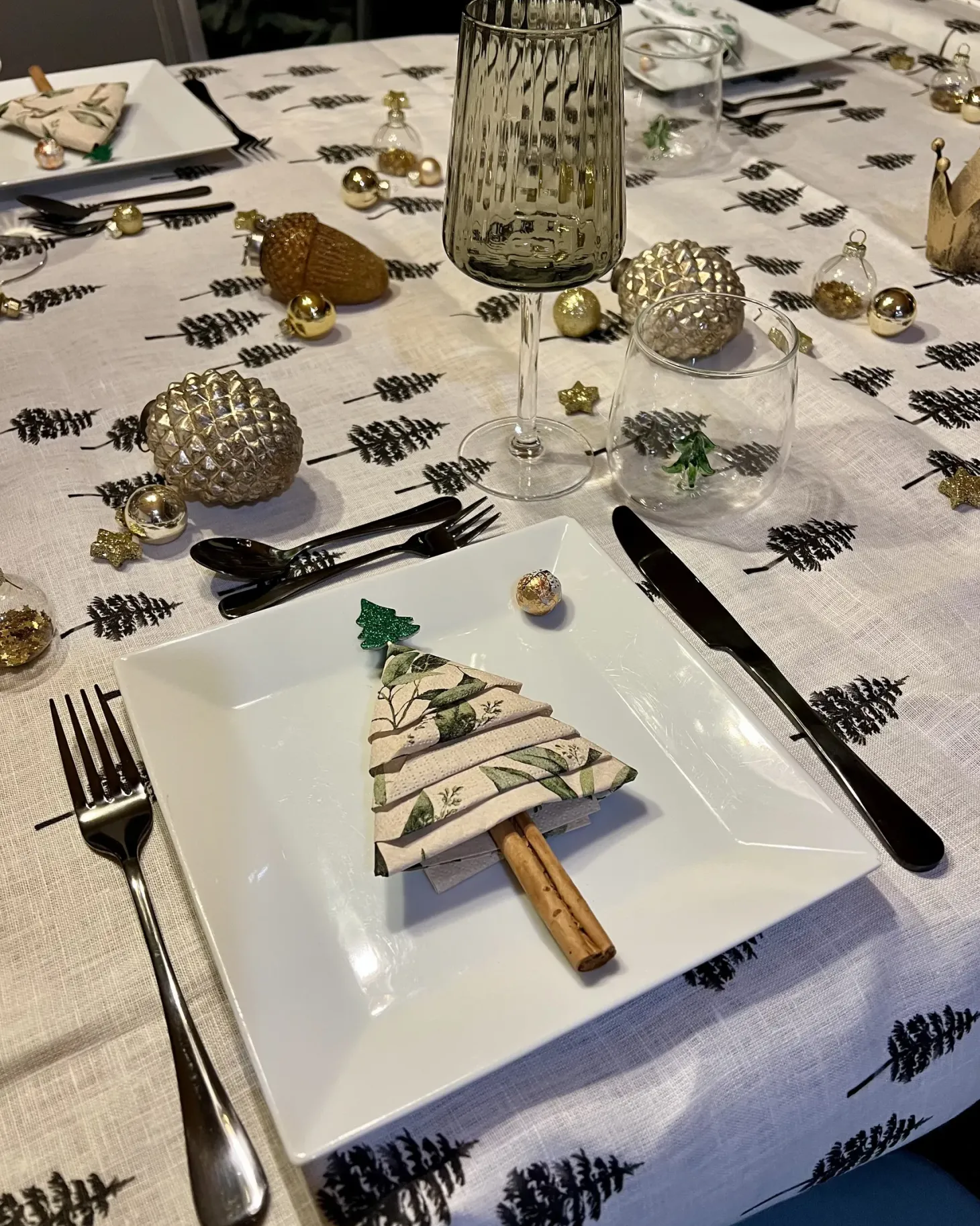 Zestaw sztućców 30 elementów FUSILLI Czarny